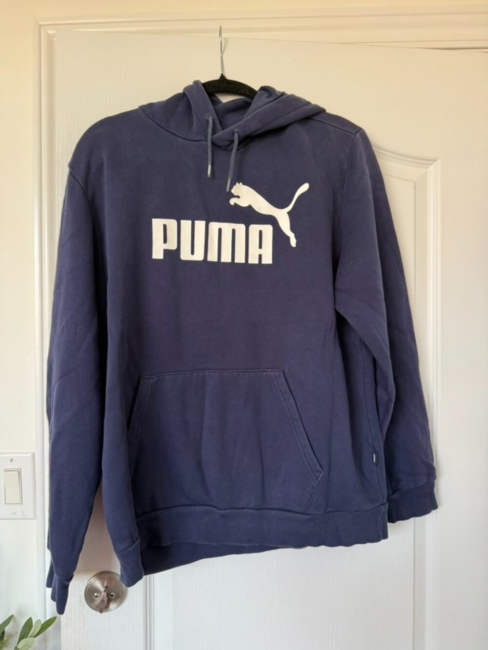 Puma Navy Blue Logo Pullover Hoodie Size Large